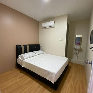 Familia Motel
